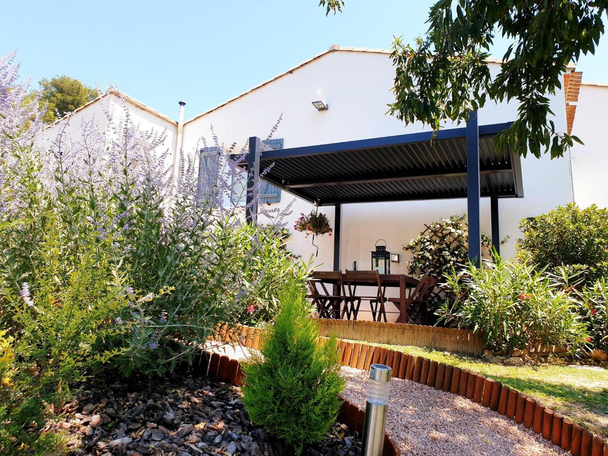 Les Prairies De Fenestrelle & Piscine Au Calme