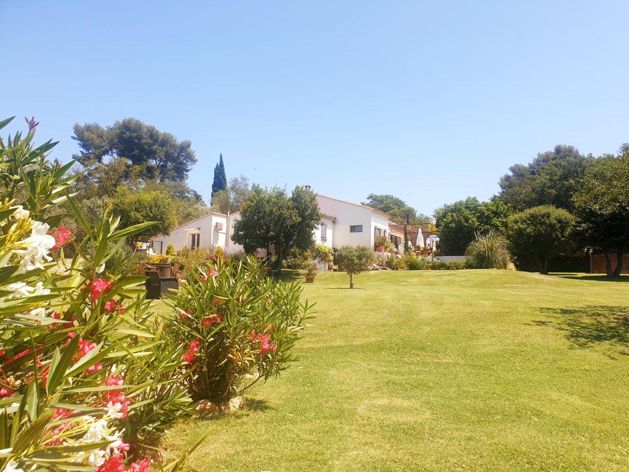 Holiday home Les Prairies De Fenestrelle & Piscine Au Calme